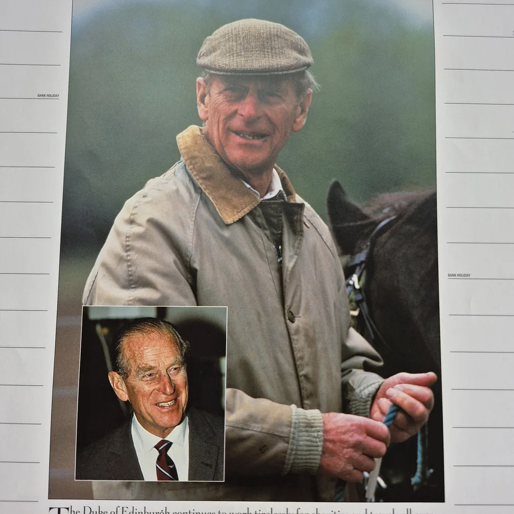 1998 Collectors British Royal Family Calendar 12 Month